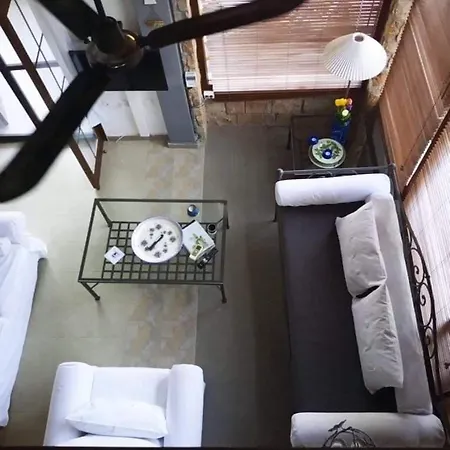 بيت للعطل Sani House 5 Minute Walk To The *