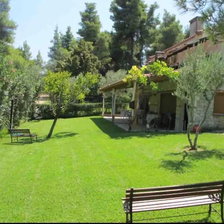 Sani House 5 Minute Walk To The *