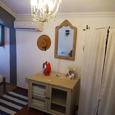 Sani House 5 Minute Walk To The بيت للعطل باراليا ساني